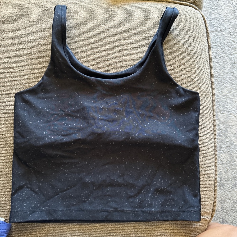 women’s small Beyond Yoga cropped tank top